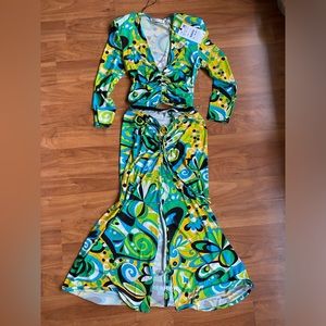 Zara 2 piece skirt and long sleeve set.